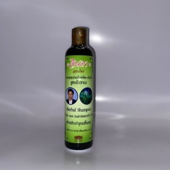 Тайский шампунь от выпадения волос Jinda Herbal Hair Shampoo 250мл