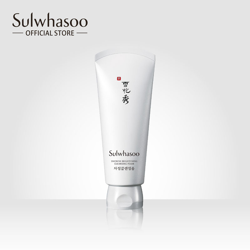 SULWHASOO Snowise Brightening Cleansing Foam 150 мл Пенящийся крем нежно очищает кожу, оставляя ее свежей и обновленной. Сияй ярко